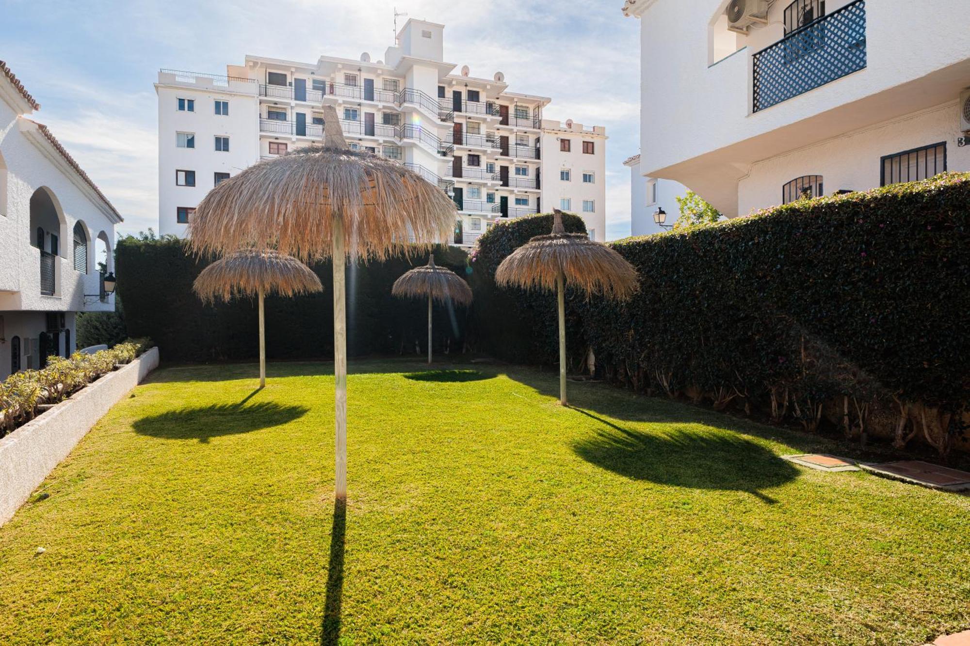 1 Bedroom In Verano Azul, Free Wi-Fi Nerja Exterior photo