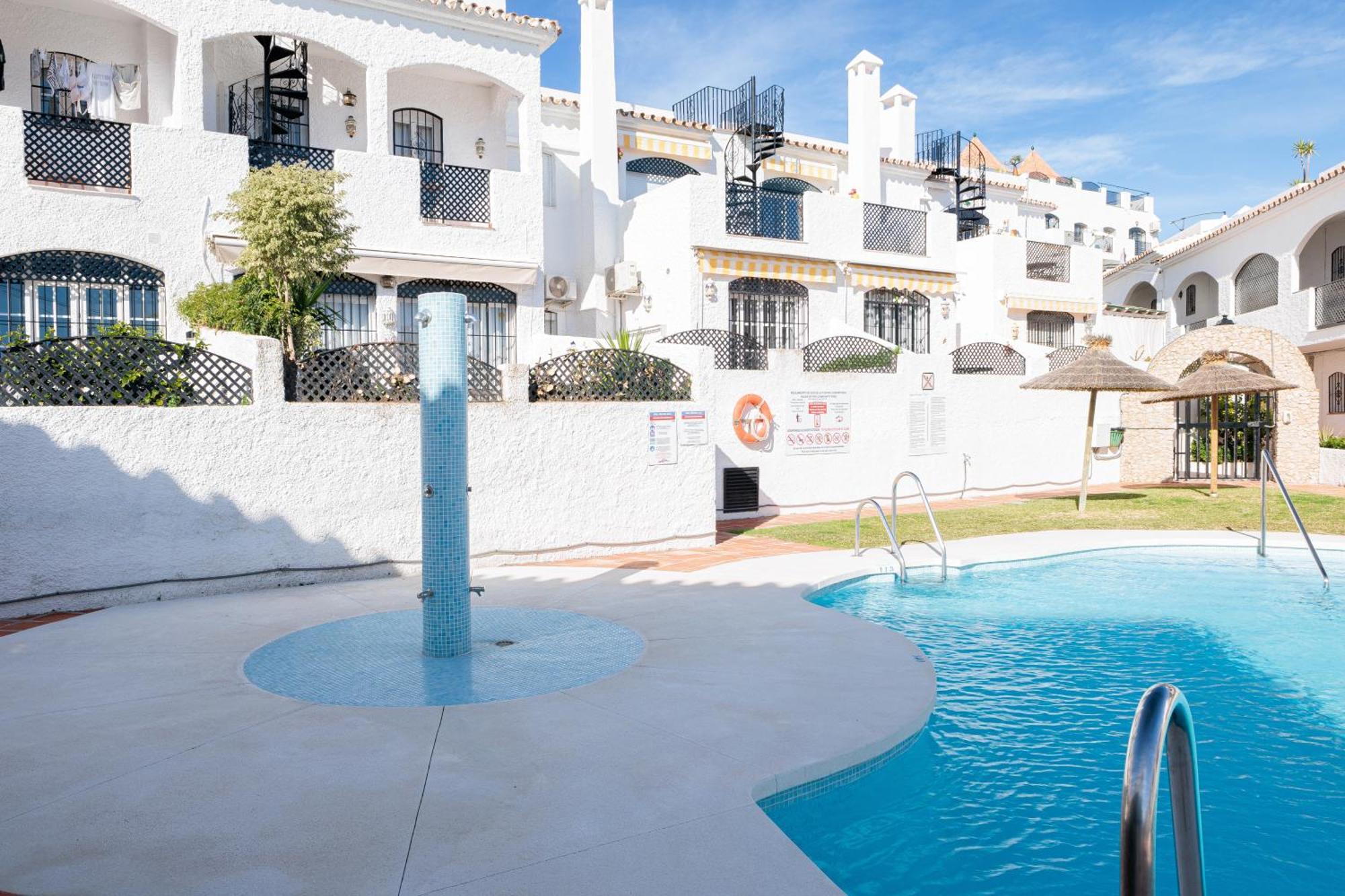 1 Bedroom In Verano Azul, Free Wi-Fi Nerja Exterior photo